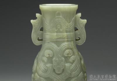 图片[3]-Jade hu jar with coiling twin-bodied dragon pattern, Qing dynasty (1644-1911)-China Archive